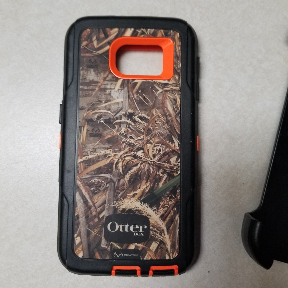 RealTree Camo Otterbox
